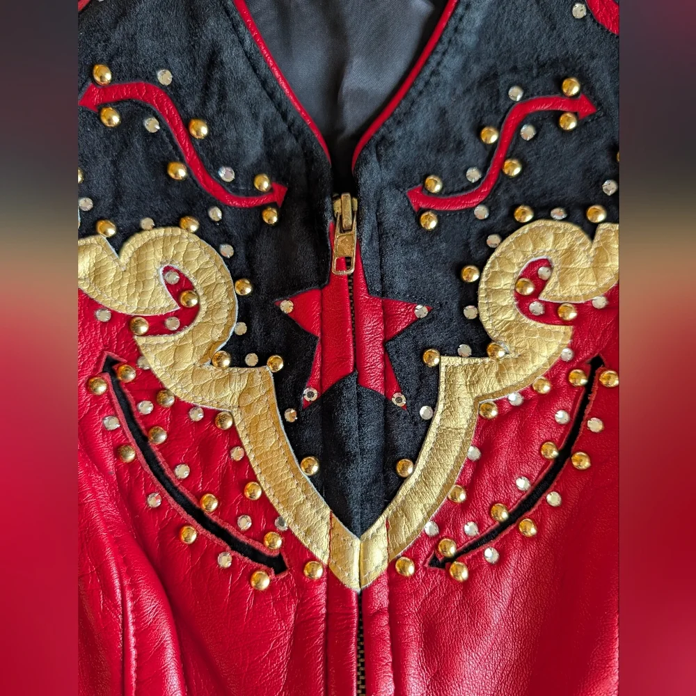 TLC Leather Collection Red Black & Gold Horsemanship Show Studded Rhine Vest - Picture 5 of 10